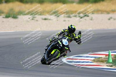 media/Apr-30-2023-CRA (Sun) [[020fcf5d43]]/Race 2-600 Expert Supersport/